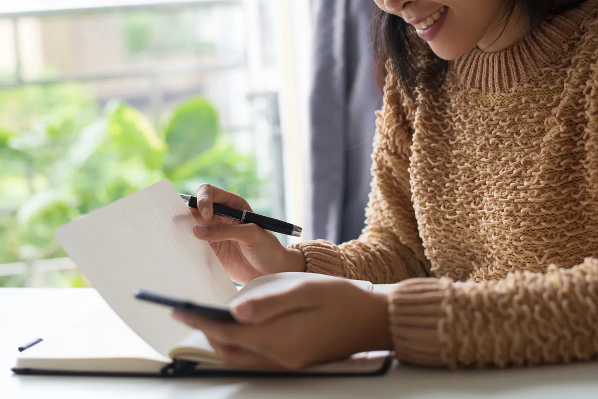 8 motivos para você publicar artigo científico com a Editora Dialética