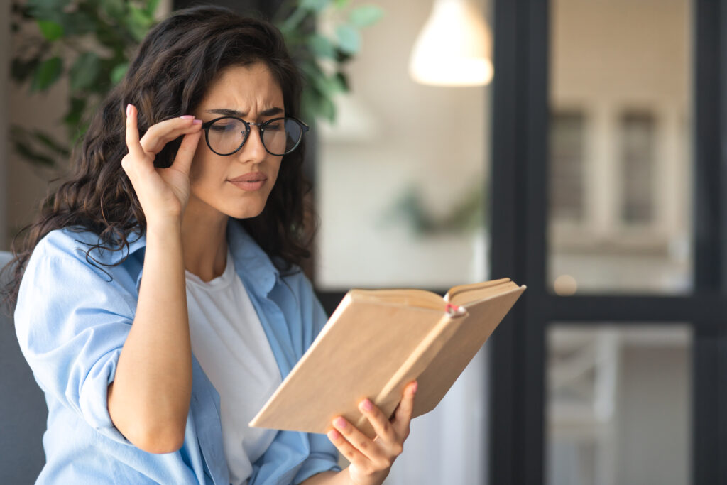 Por que muitos leitores de livros acadêmicos não encontram os livros que procuram